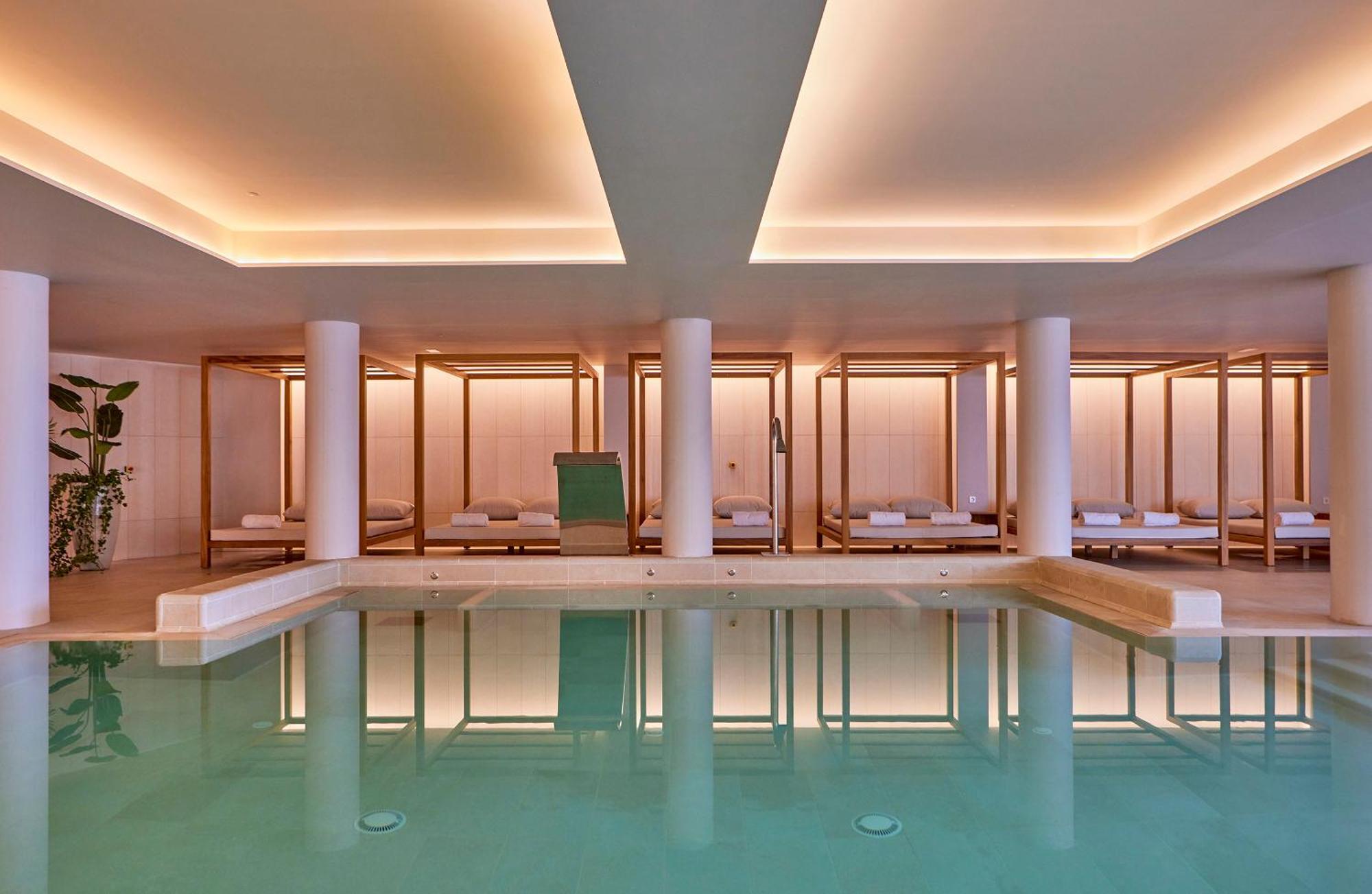 Universal Grand Leon & Spa كولونيا سانت خورذي المظهر الخارجي الصورة