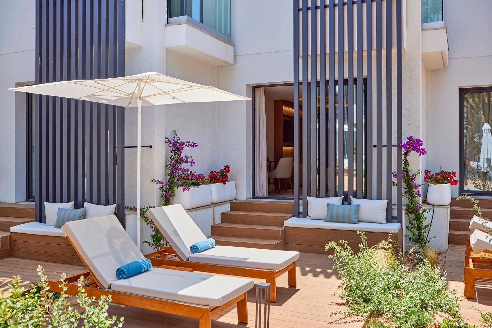 Universal Grand Leon & Spa كولونيا سانت خورذي المظهر الخارجي الصورة